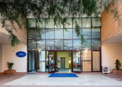 Hotel Centro Congressi Polo Nautico Отели в г. 