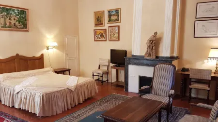 Hotel Cardinal Отели рядом с достопримечательностью «la Bastide du Jas de Bouffan»