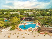 Grand Decameron Panama, A Trademark All Inclusive Resort - Beach