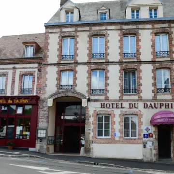 Brit Hotel du Dauphin l'Aigle
