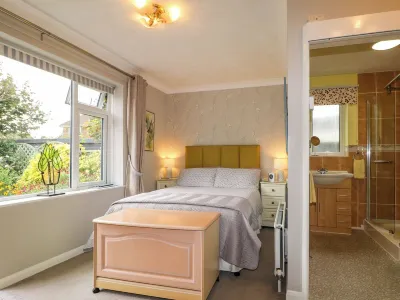Lambles Hotels near Seven Sisters Cliffs