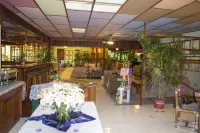 Lands in Love Hotel and Resort - breakfast