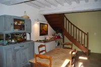 La Tour Hotels in Marcilly-la-Gueurce