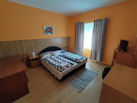 Hotel Béke Sziget Komló Hotels in 