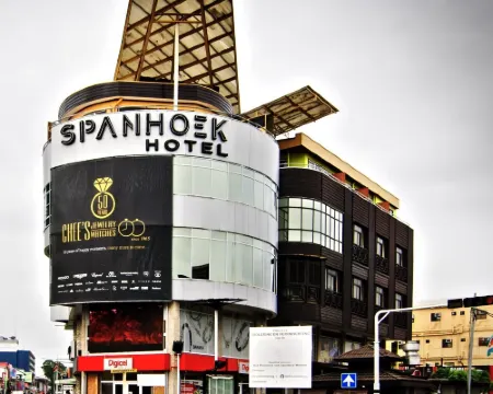 スパンフックブティックホテル パラマリボのホテル