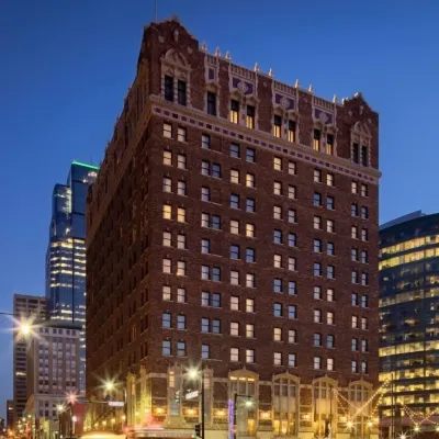 Hilton President Kansas City Hotels near Arabia Steamboat Museum