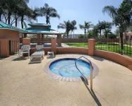 Americas Best Value Inn Pharr - Kylpyammeita