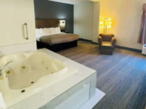 Quality Inn Danville - University Area Hotels in Danville