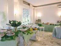 Eveline Portosole Hotel Hotels near Villa Nobel