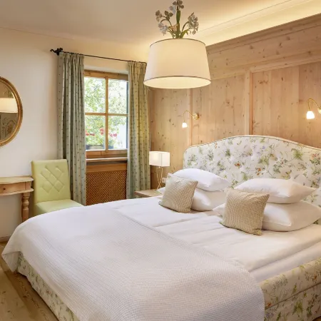 Landsitz Römerhof - Hotel Apartments