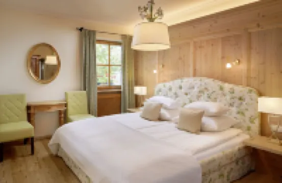 Landsitz Römerhof - Hotel Apartments