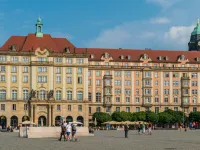 Star G Hotel Premium Dresden Altmarkt Hotels near Altstadt
