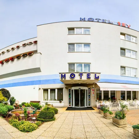 Hotel SET