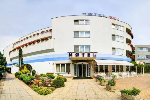 Hotel SET Hotels in Bratislava III