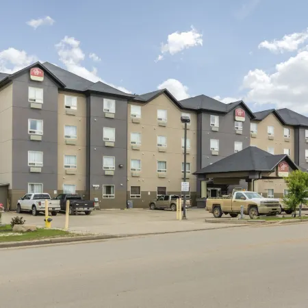 Devonian Hotel and Suites