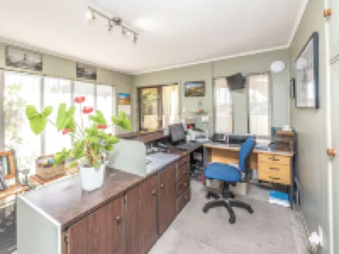 Riverside Motel Hotels in Whanganui