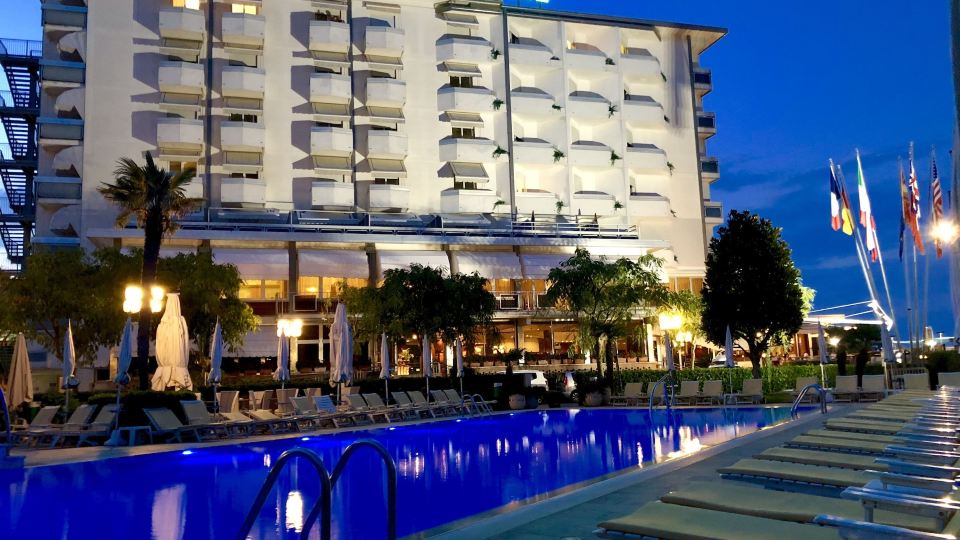 Hotel Bristol