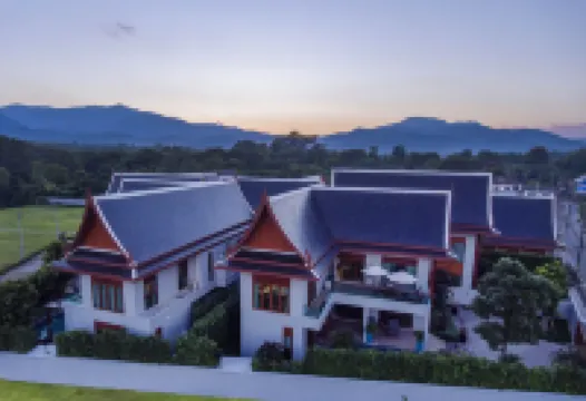 Mae Rim Grace Hotel dekat Sai Nam Phung Orchid