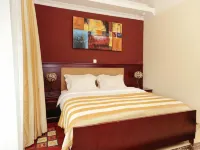 Roca Golf Hotel Hotels in Rohero