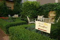 Bed & Breakfast am Luisenplatz Hotel a Caputh