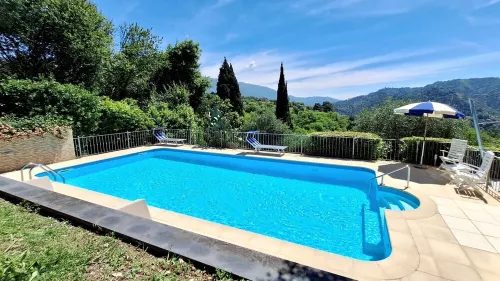 Hill Palace Villa, Private Pool, Sea View, Full Privacy, Easy Accessible by Car