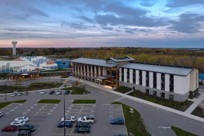 Great Blue Heron Hotel فنادق في Durham Regional Municipality