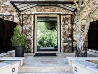 Kyrn Flor - Domaine Sant Antone Hotels in Corte