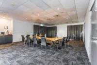 Country Comfort Perth Hotels in Redcliffe