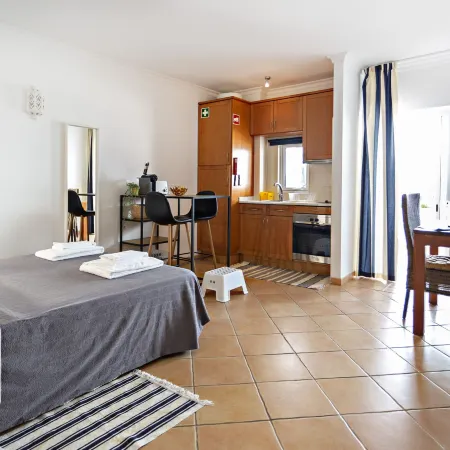 QV 11 - Stripes Apartment - Quinta Velha