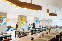 Cris Hotel