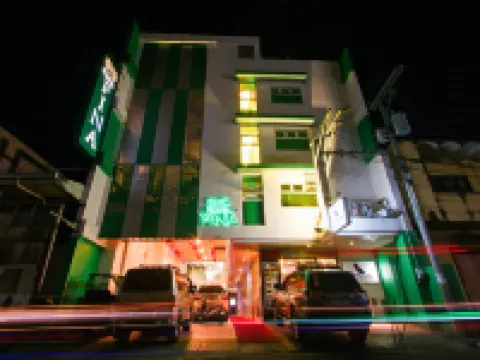 Hotel Fina Hotels in Tabaco