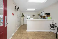 科諾弗/希科裡經濟公寓式飯店