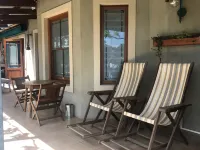 The Yard - Hostel