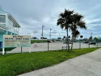 Charming 2-bedroom 2- bath home located in the middle of The Key Deer Refuge. Hotels in Big Pine Key