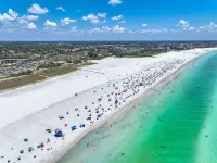 A Somewhere is Here by Beachside Management - Parking