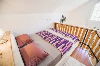 Holiday Home Vesna with Sauna