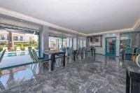 THELUNACİTY HOTEL