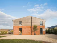 Discovery Barn - Luxury 2 Bed Barn Conversion! Hotels in Pershore