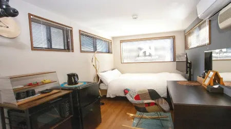 Container House Villa Kurokawa　 Отели рядом с достопримечательностью «Kohagiyamainari Shrine»