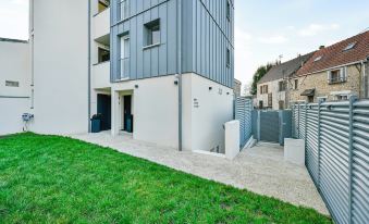 Jiji Suites