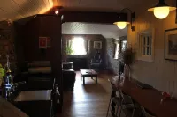 Clenaghans Hotels in Crumlin