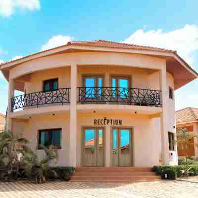 Eklôfè Bungalows Hôtel Hotel Exterior
