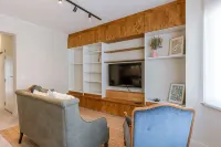 허스웰 - 바다에서 몇 걸음 떨어진 현대적인 가족 플랫