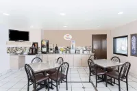 Super 8 by Wyndham El Dorado Hotels in El Dorado