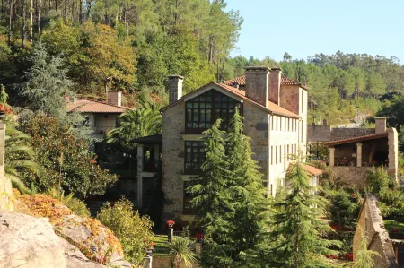 Torre do Rio Отели в г. Кальдас