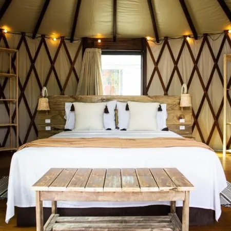 Nômades Vibe da Ilha - Adventure Hostels & Coworking