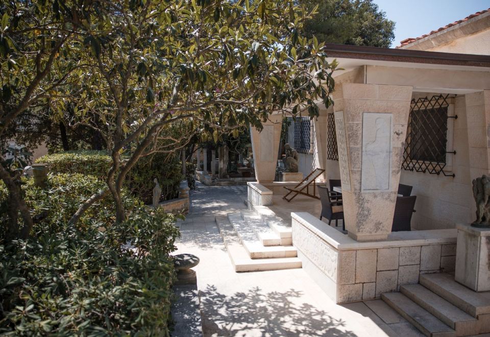 Hotel Villa Nada - Unique and Artistic, Exterior, Hotel Exterior