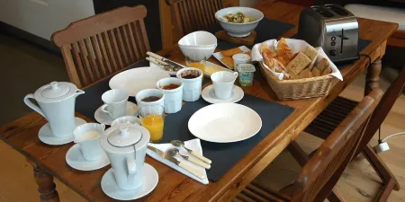 Chambre d'hôtes Porsmilin Отели в г. Ламполь-Плуарзель