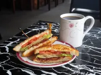 Cozy Corner Motel & Restaurant - sarapan