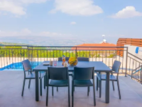 Villa Aeria Hotéis em Lysos